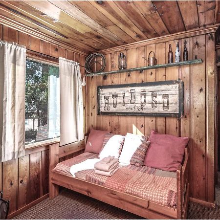 רואידוסו Perfect Cabin, 2 Bedrooms, Fireplace, Midtown, Sleeps 5 מראה חיצוני תמונה